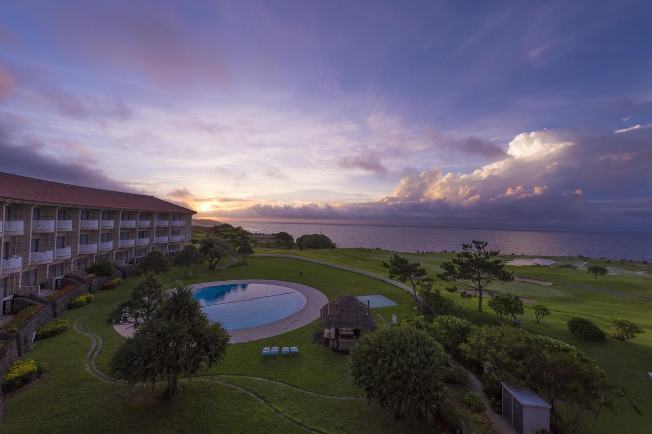 The Southern Links Resort Hotel Yaese Ngoại thất bức ảnh