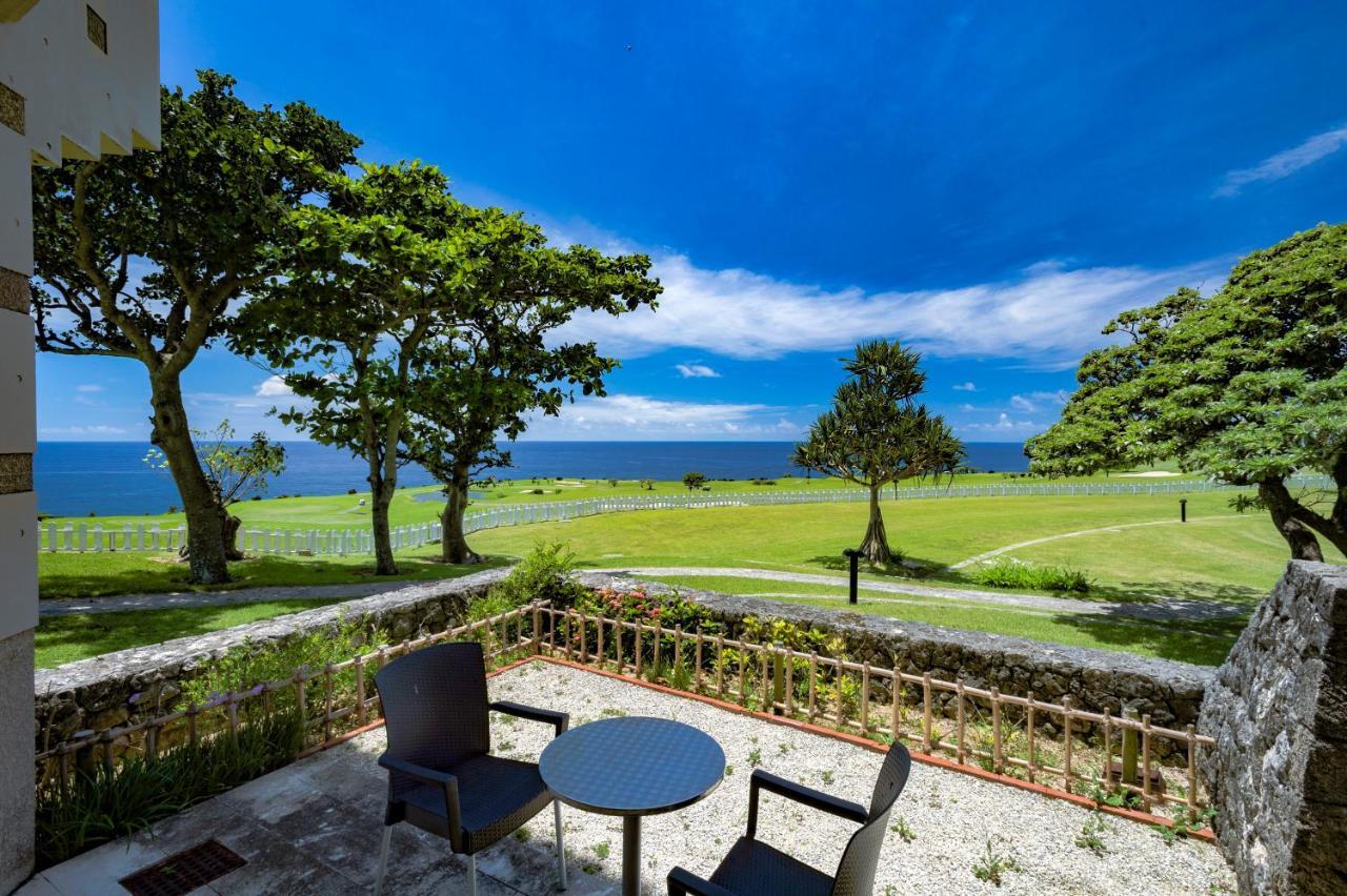 The Southern Links Resort Hotel Yaese Ngoại thất bức ảnh
