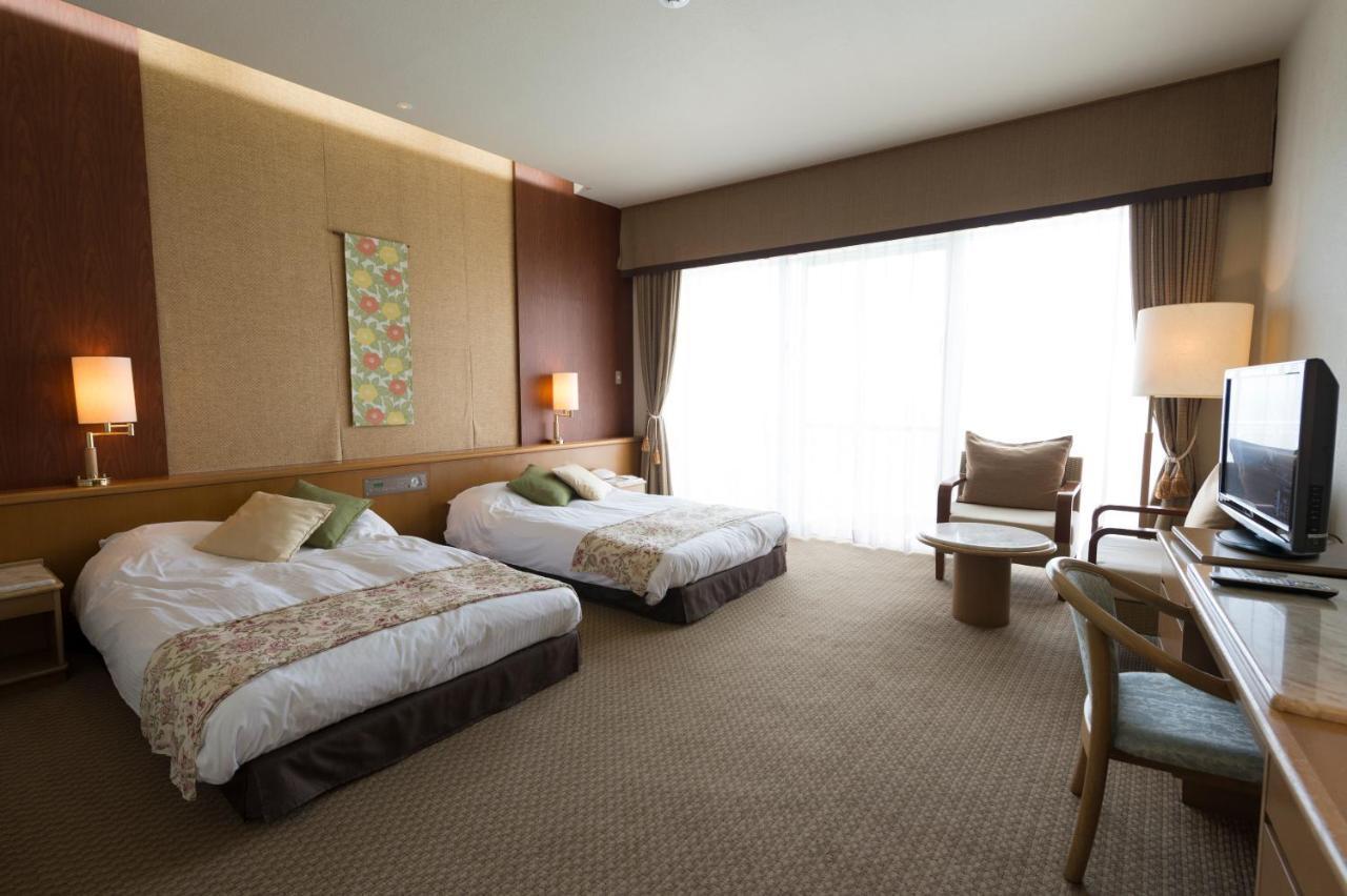 The Southern Links Resort Hotel Yaese Ngoại thất bức ảnh